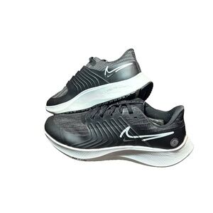 Women's Size US 12 Nike Air Zoom Pegasus 38 Shield Black & Smoke Grey DC4074-001